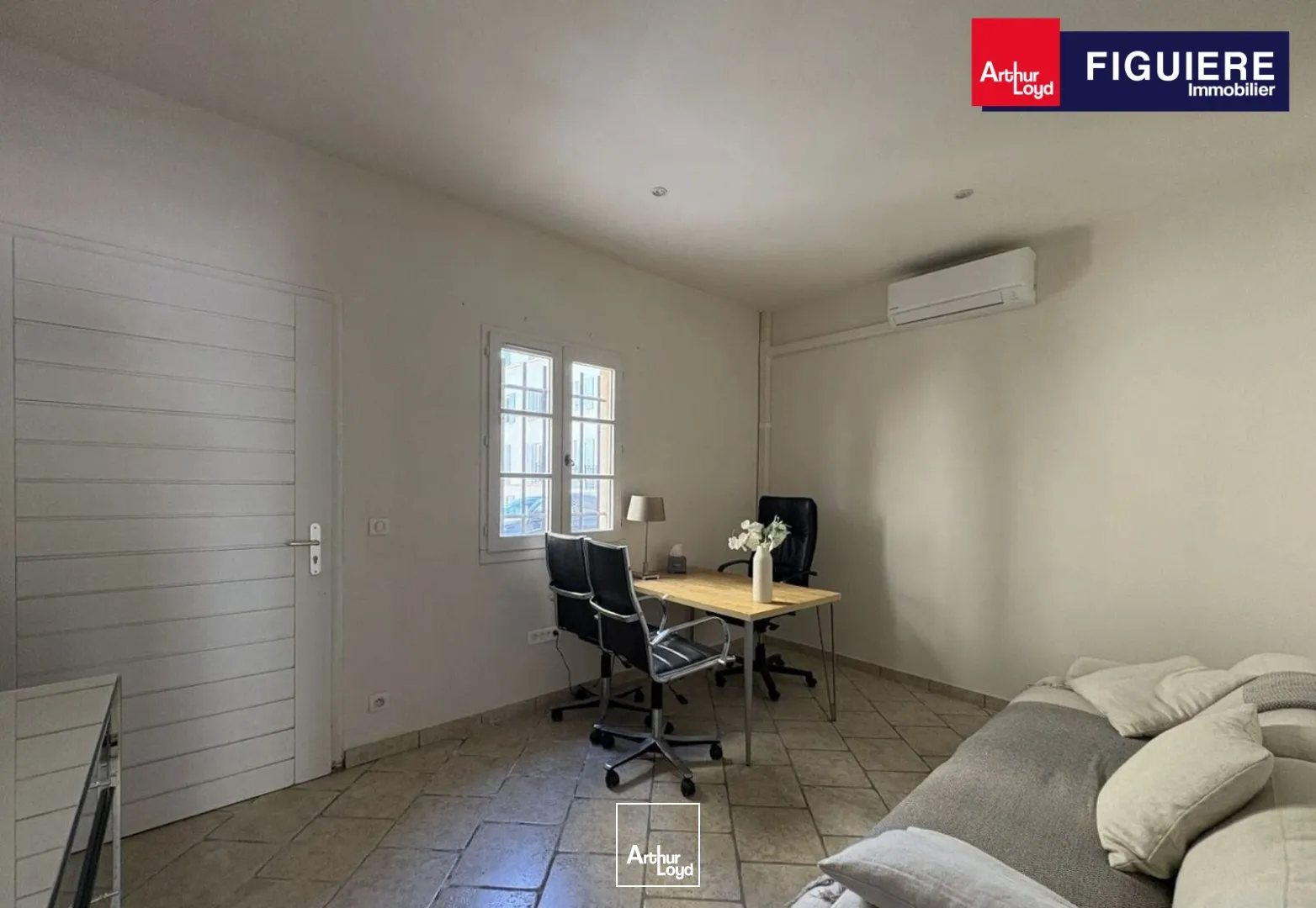 Murs commerciaux à vendre avec 11 caves Domaine de Pont Royal Mallemort