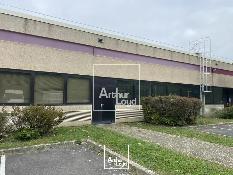 BONDOUFLE LOCAUX A LOUER 