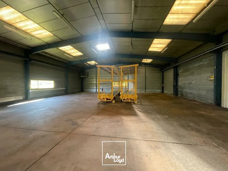 LOCAL D'ACTIVITE 900m² - A VENDRE - ESSART