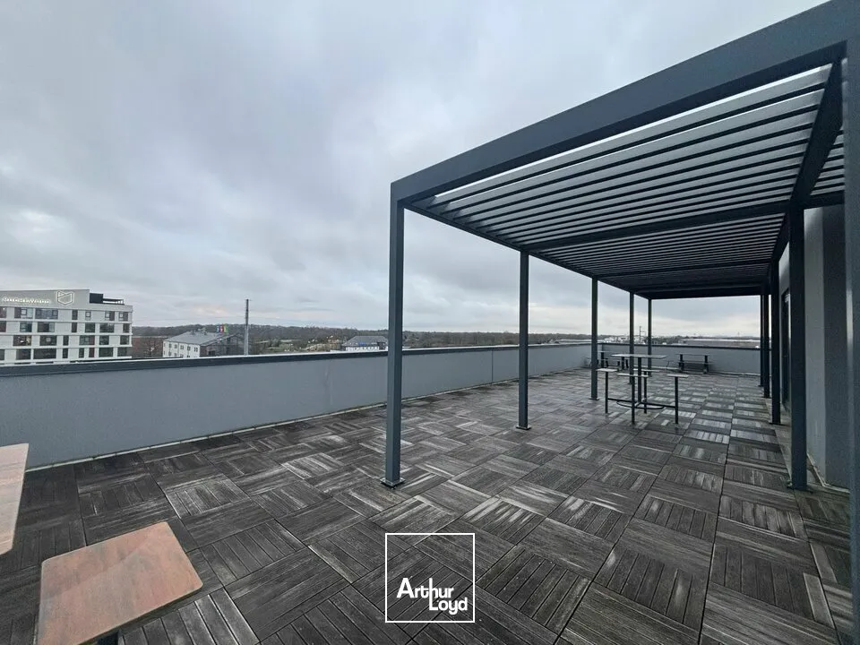 À LOUER  Bureaux 402,50 m²  La Roche-sur-Yon (Zone Nord  Quartier tertiaire)