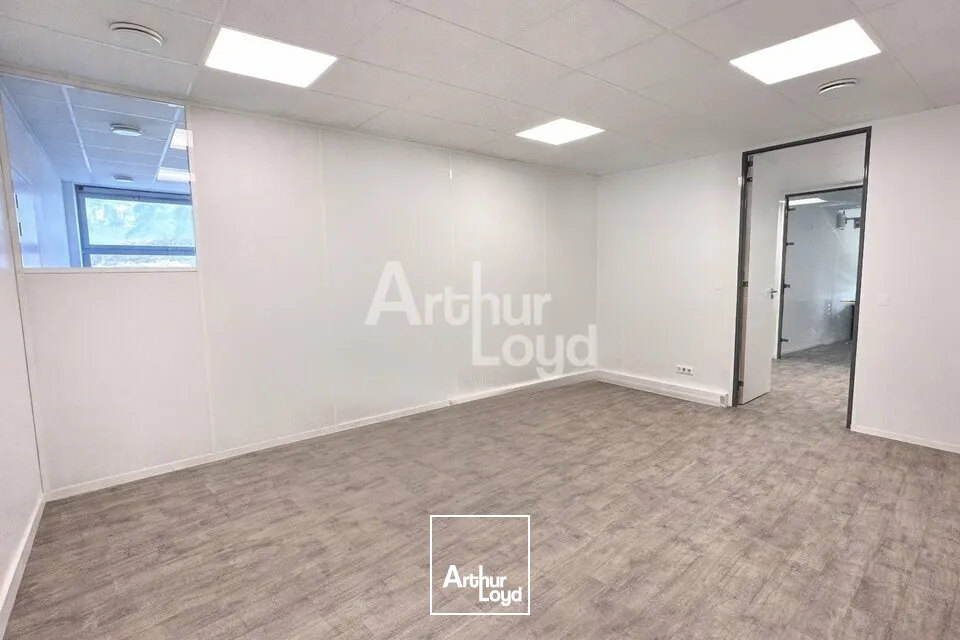A LOUER - Bureaux de 90m2 à Technolac - DIVISIBLE
