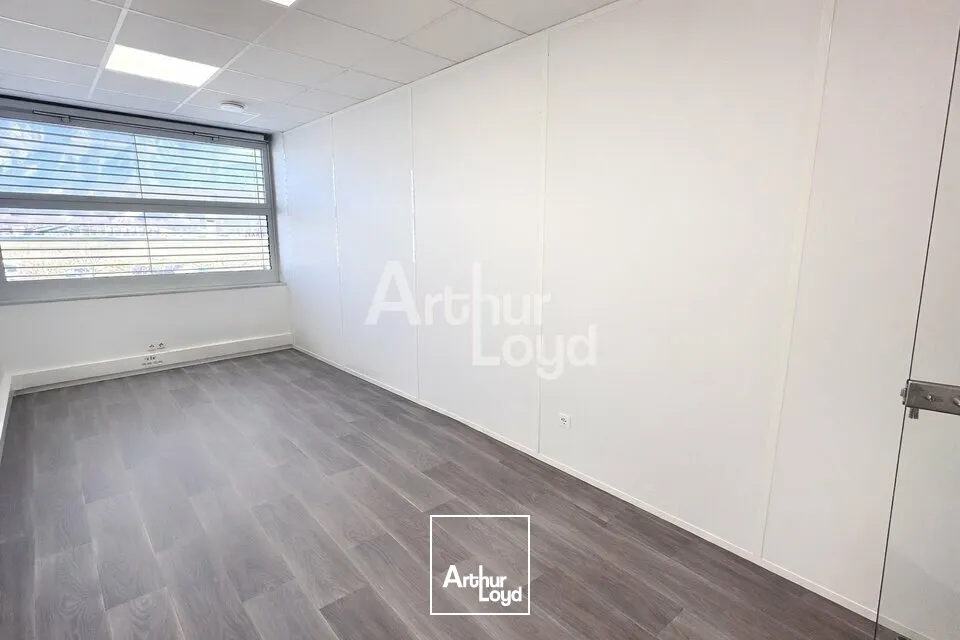 A LOUER - Bureaux de 90m2 à Technolac - DIVISIBLE