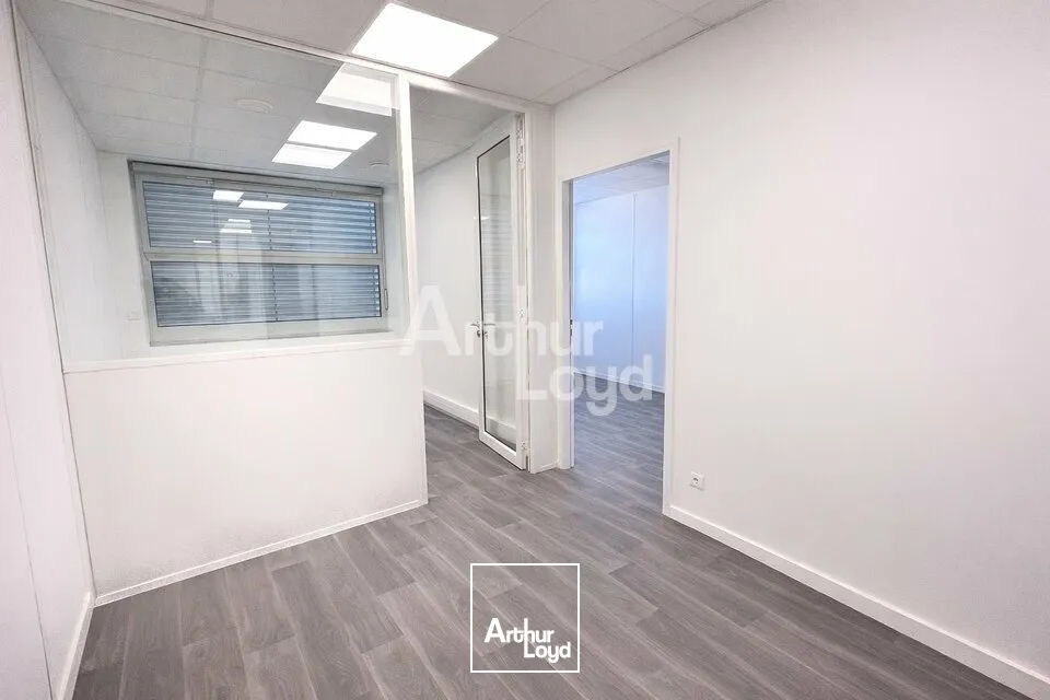 A LOUER - Bureaux de 90m2 à Technolac - DIVISIBLE