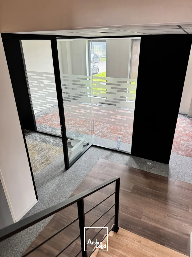 Locaux d'activité & Entrepôts - Location - AVELIN - 59710 - 684-684 - 7586059