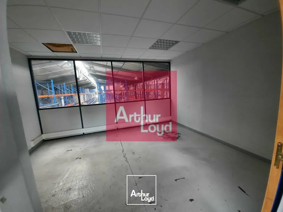 COURNON ZI A LOUER ENTREPOT 3072 M²