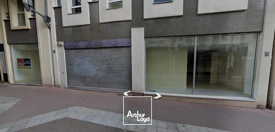 LOCAL COMMERCIAL à VENDRE de 124 m²