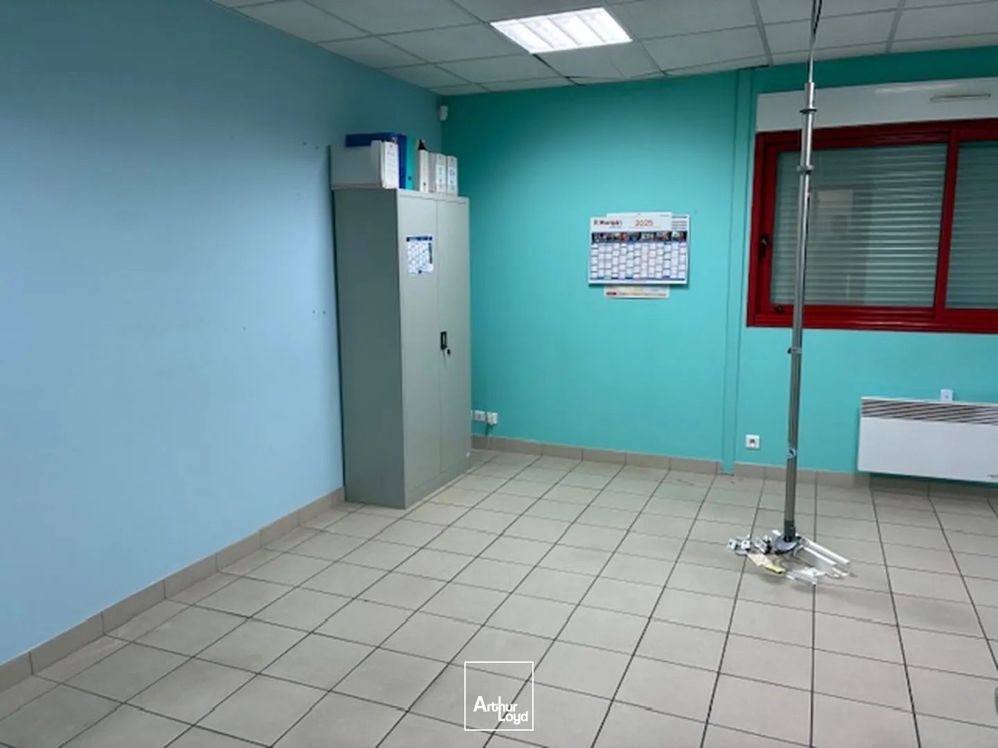 LOCATION LOCAL ACTIVITE 485M2-La CHAPELLE LAUNAY/SAVENAY