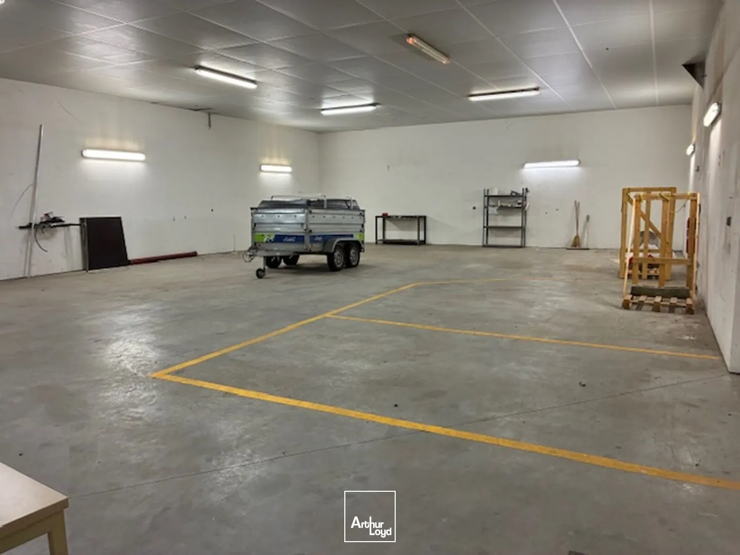 LOCATION LOCAL ACTIVITE 485M2-La CHAPELLE LAUNAY/SAVENAY