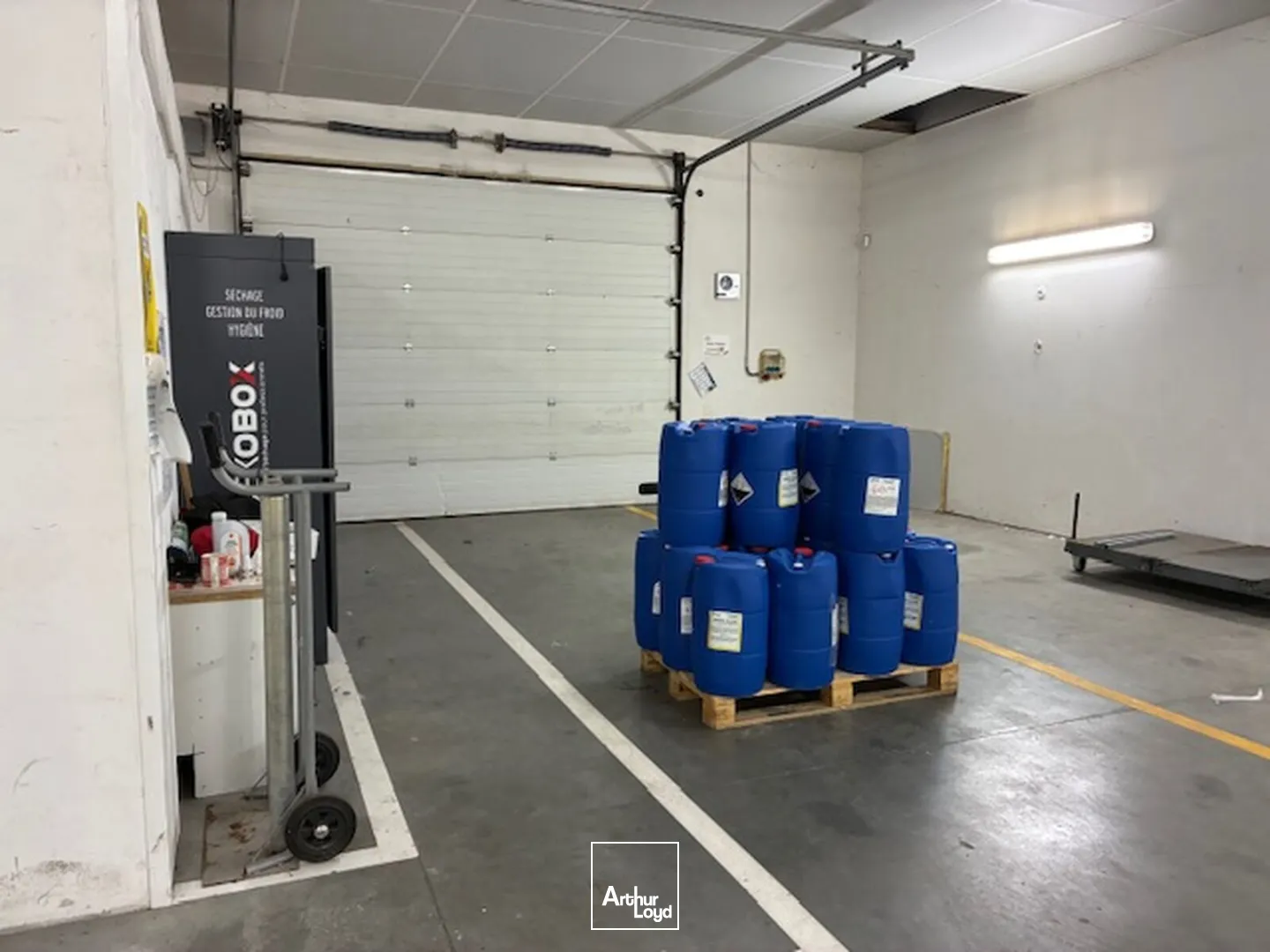 LOCATION LOCAL ACTIVITE 485M2-La CHAPELLE LAUNAY/SAVENAY