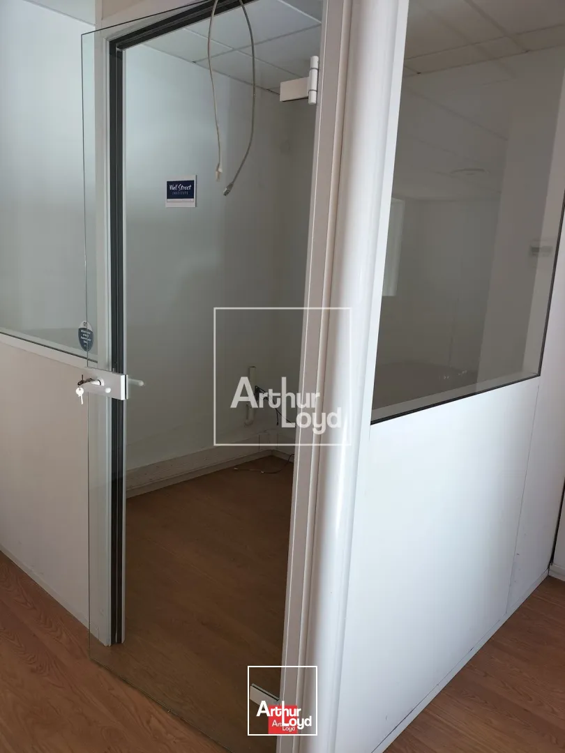 Bureaux - Location - MOIRANS - 38430 - 82-82 - 7587404