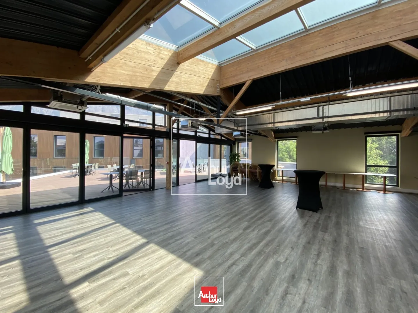 Bureaux - Location - MEYLAN - 38240 - 363.02-766.89 - 7587473