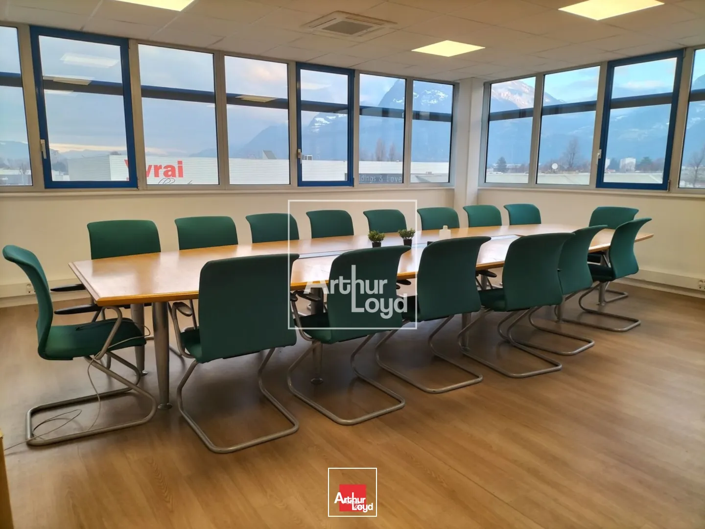 Bureaux - Location - SAINT EGREVE - 38120 - 411-411 - 7587492