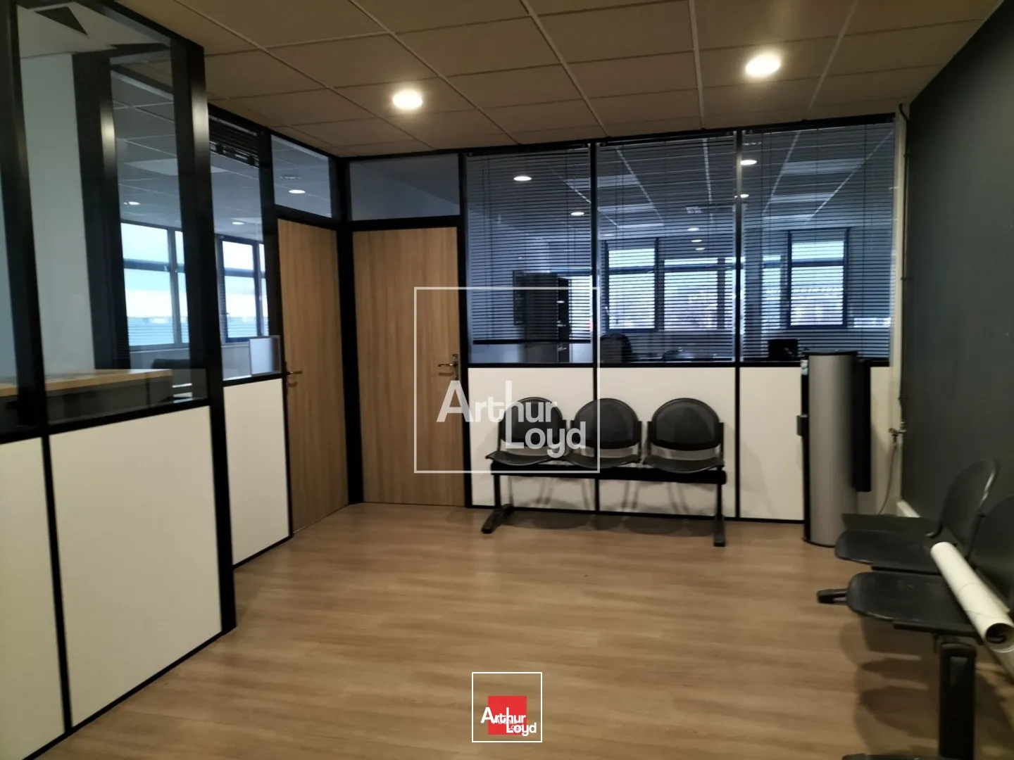Bureaux - Location - SAINT EGREVE - 38120 - 411-411 - 7587481