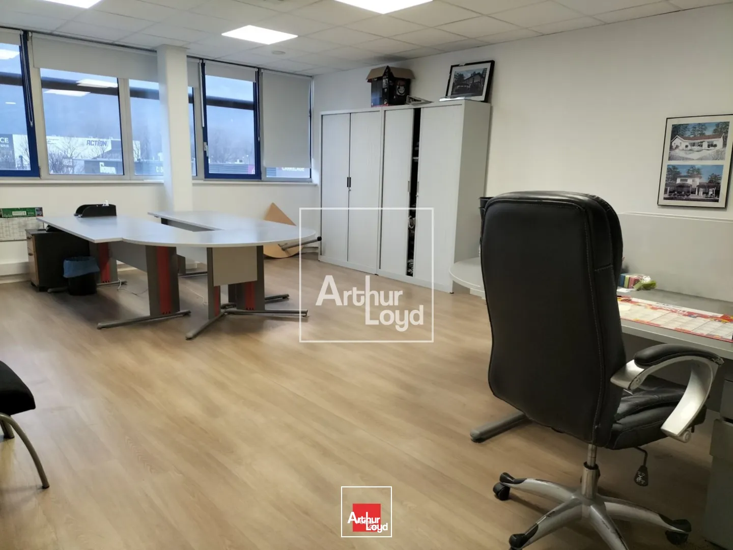 Bureaux - Location - SAINT EGREVE - 38120 - 411-411 - 7587494
