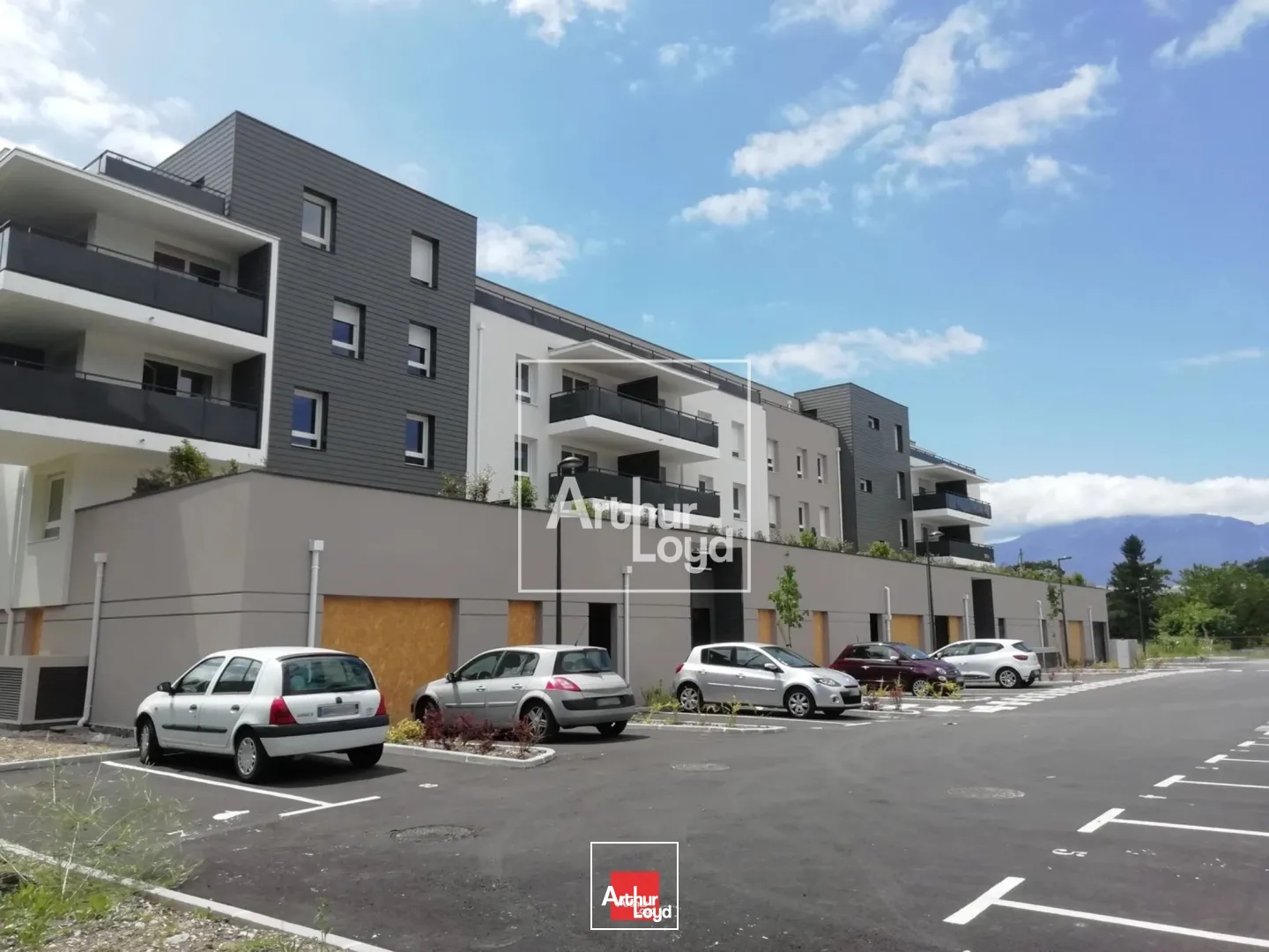 Locaux commerciaux - Location - MEYLAN - 38240 - 230-230 - 7587566