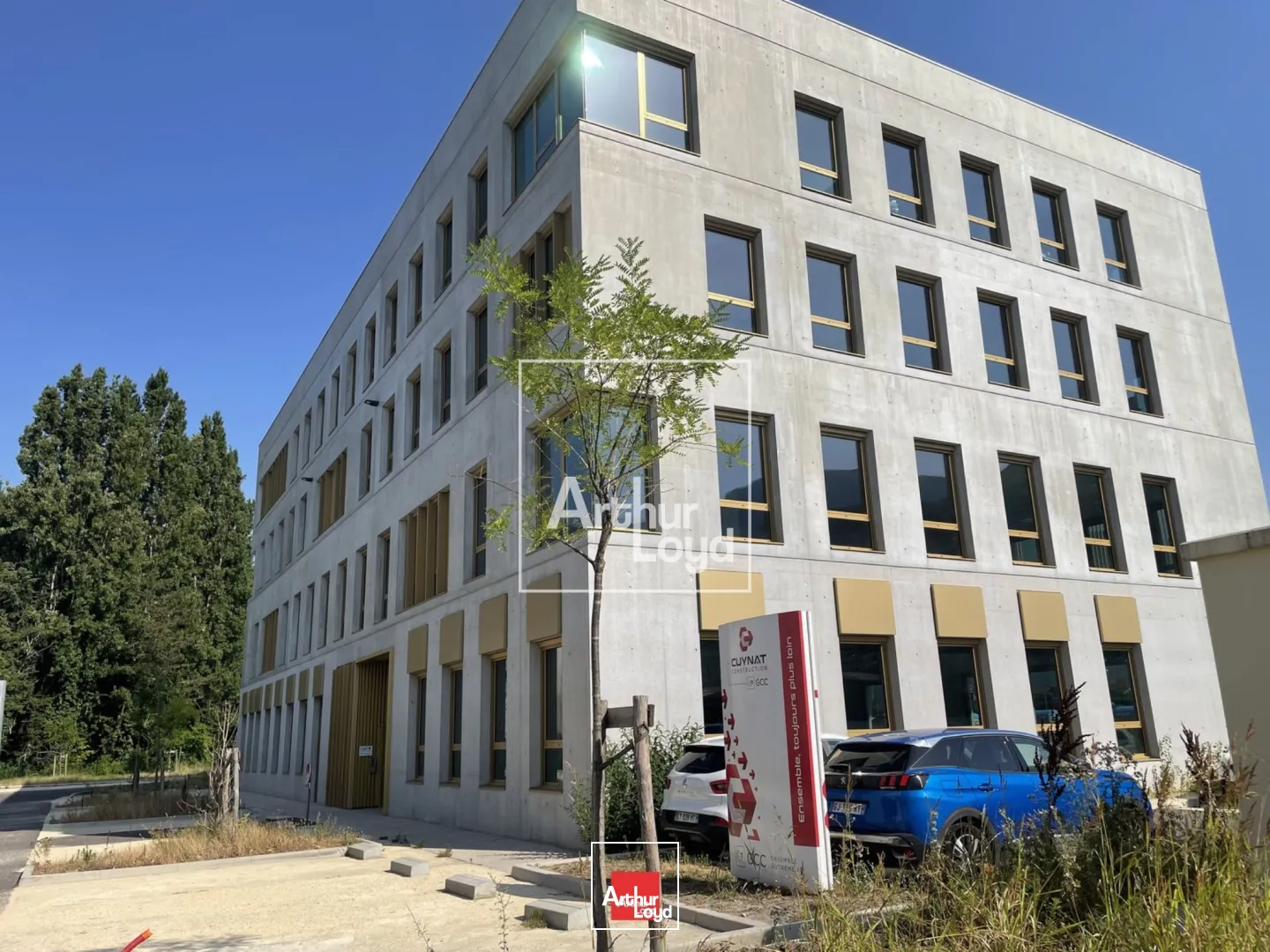 Locaux d'activité & Entrepôts - Location - SAINT MARTIN LE VINOUX - 38950 - 286.5-590.4 - 7587590