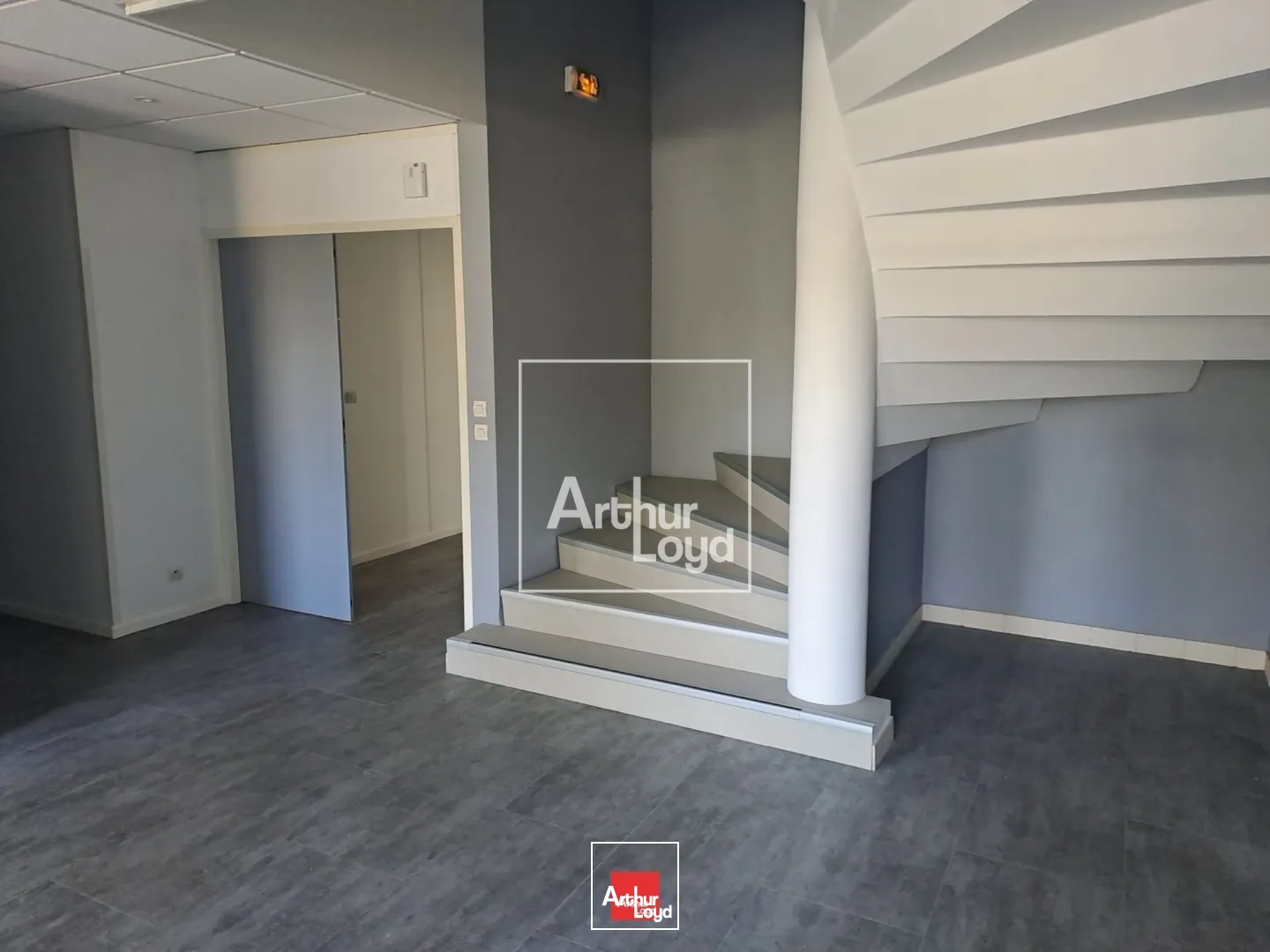 Bureaux - Location - ECHIROLLES - 38130 - 220-220 - 7587623