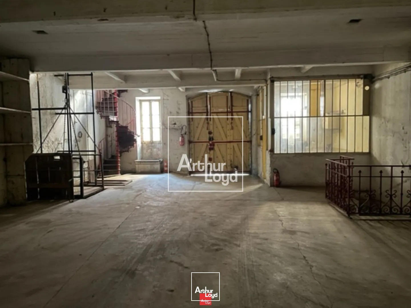 Locaux d'activité & Entrepôts - Location - GRENOBLE - 38000 - 1186-1186 - 7587680