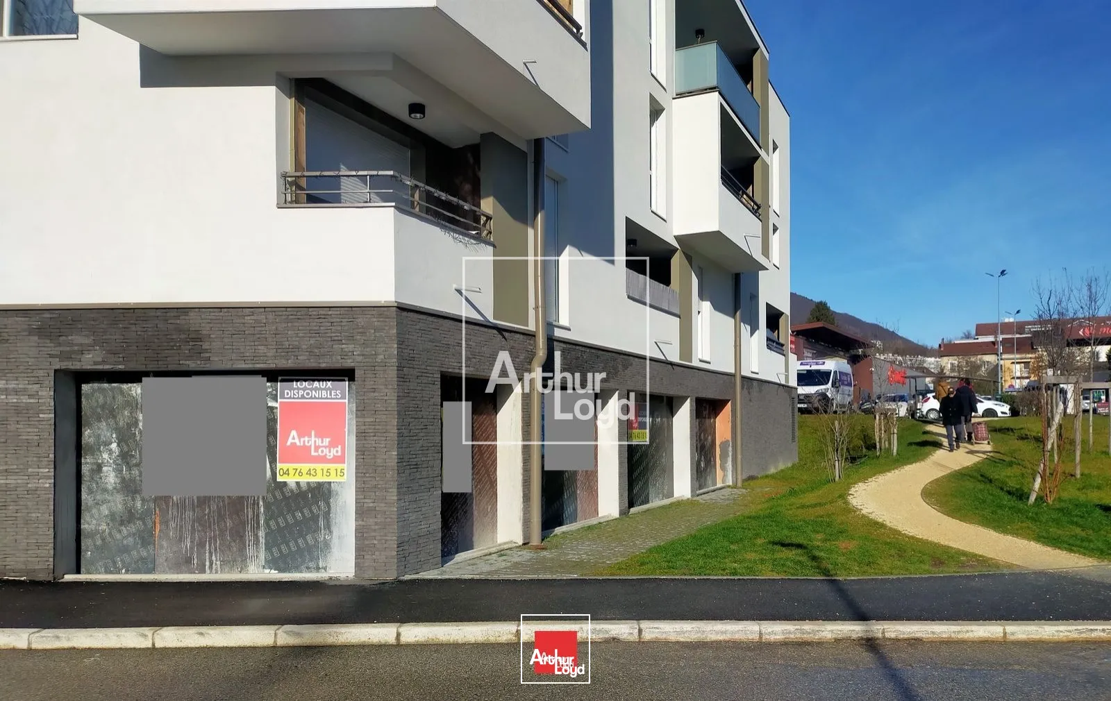 Locaux commerciaux - Location - VOIRON - 38500 - 329-329 - 7587726