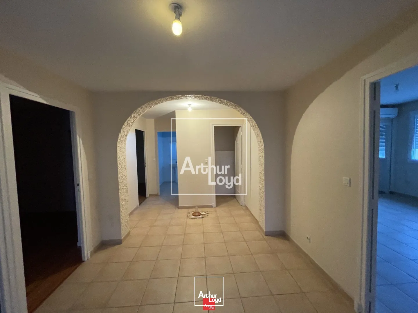 Locaux d'activité & Entrepôts - Vente - FONTAINE - 38600 - 2693-2693 - 7587824