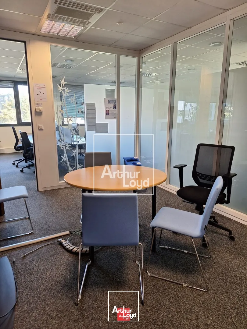 Bureaux - Location - GRENOBLE - 38100 - 643.2-2728.4 - 7587889