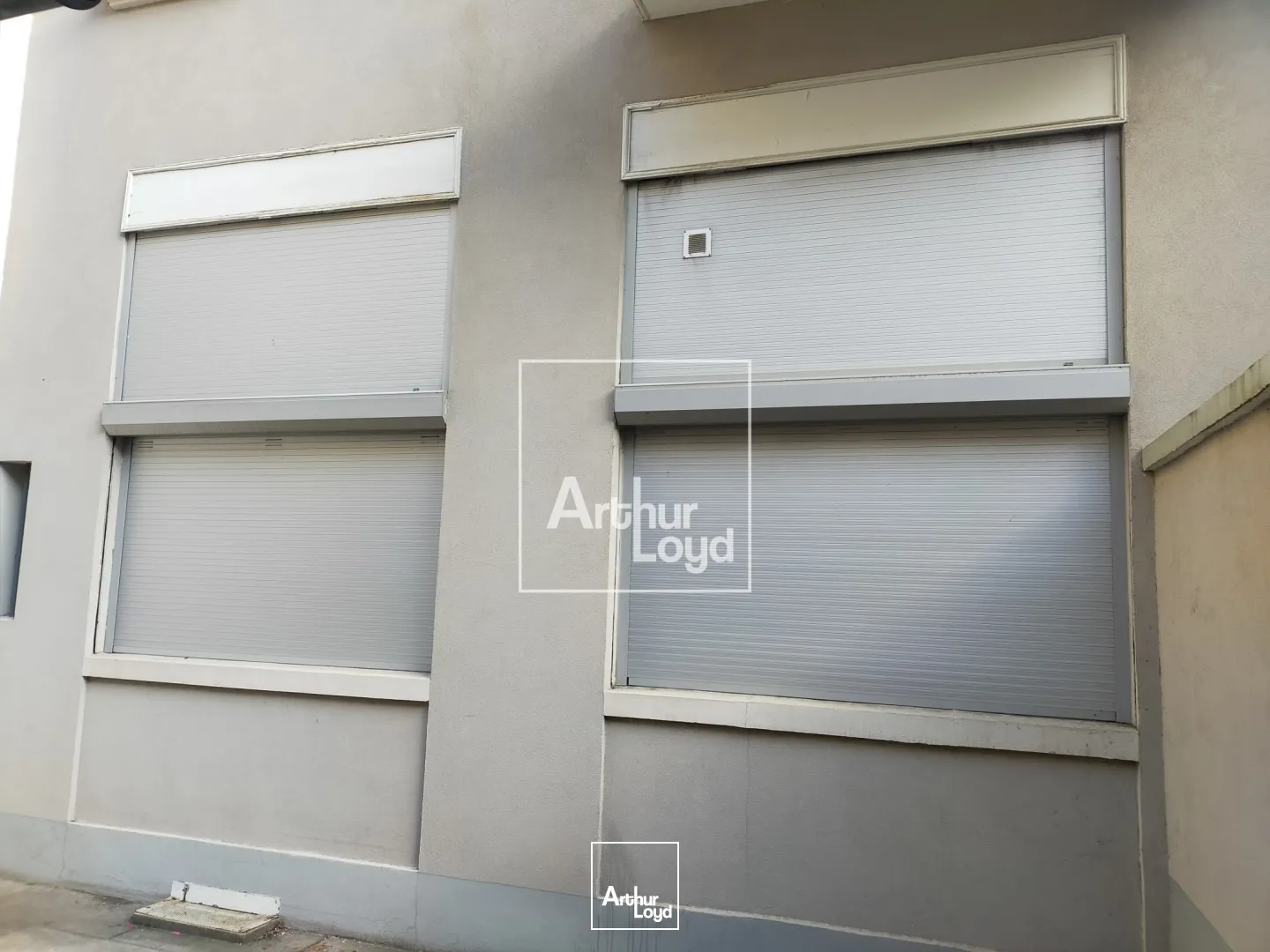 Locaux commerciaux - Location - GRENOBLE - 38000 - 84-84 - 7588042