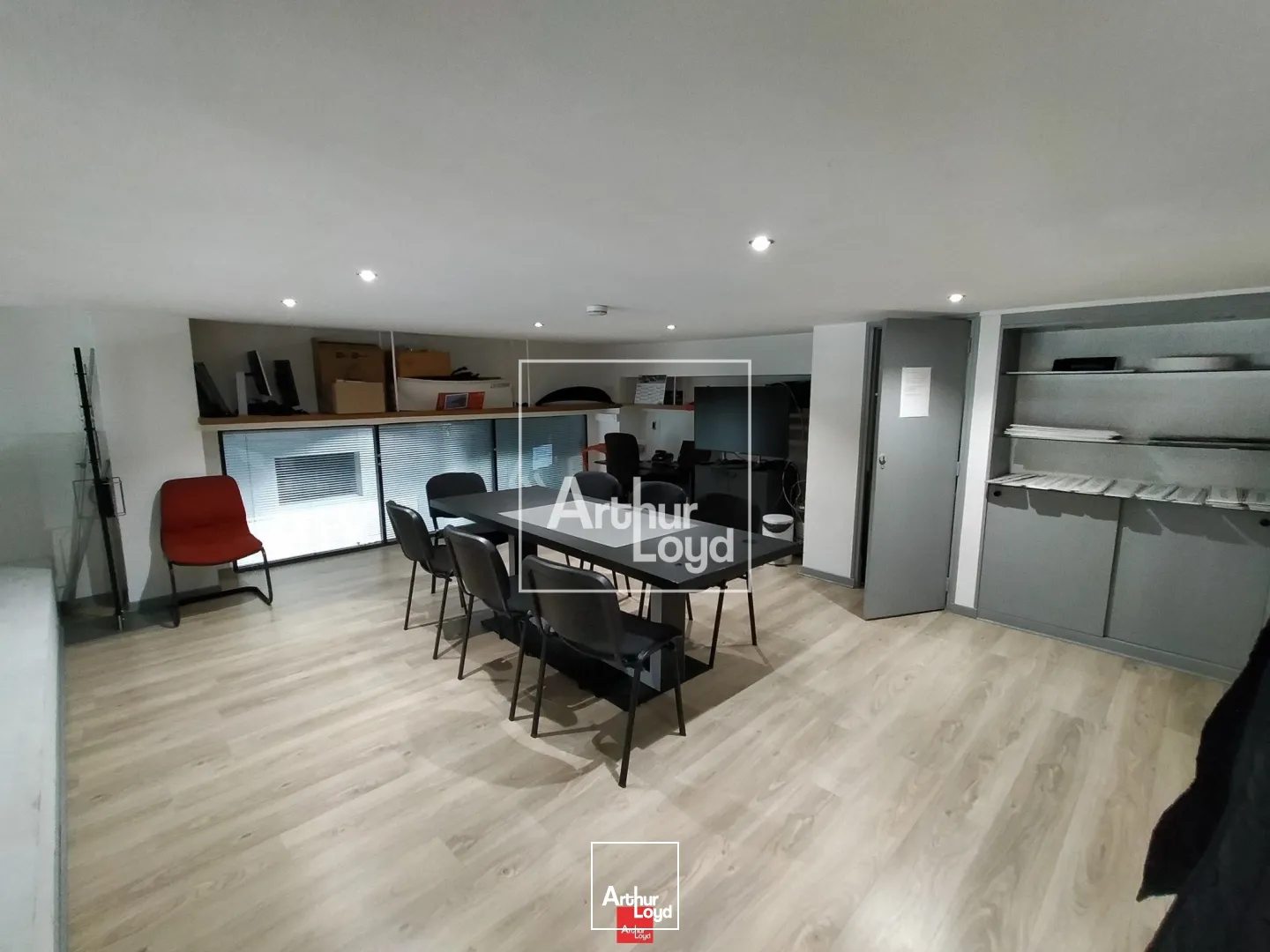 Locaux commerciaux - Location - GRENOBLE - 38000 - 1950-1950 - 7588075