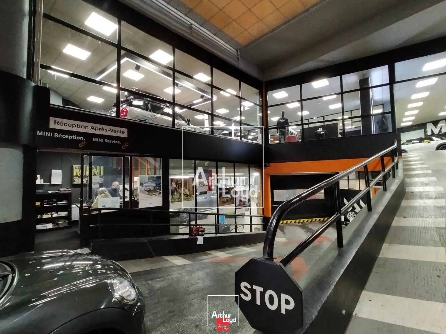 Locaux commerciaux - Location - GRENOBLE - 38000 - 1950-1950 - 7588069