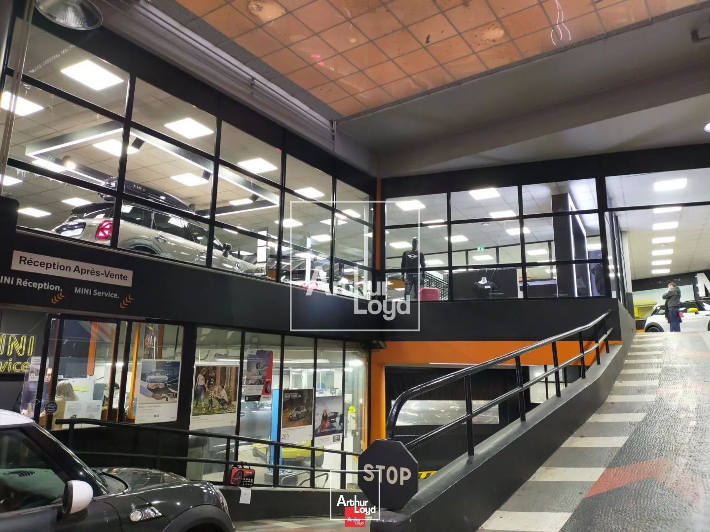 Locaux commerciaux - Location - GRENOBLE - 38000 - 1950-1950 - 7588076