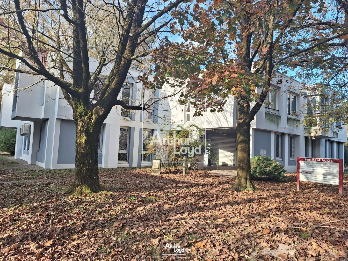 Bureaux - Vente - SAINT EGREVE - 38120 - 768-768 - 7588126