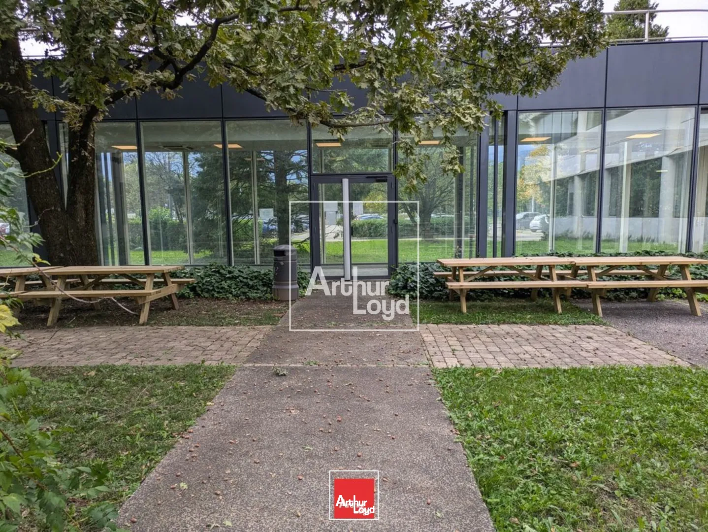 BUREAUX 3&nbsp;645 M² DIVISIBLES ENTIEREMENT RENOVES - A LOUER - EYBENS