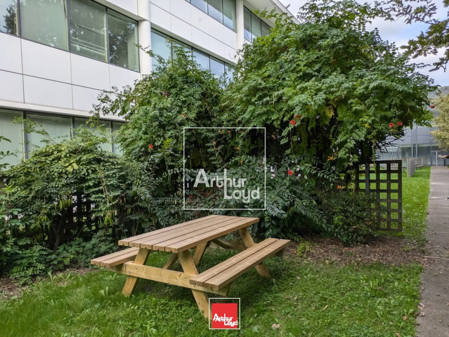 BUREAUX 3&nbsp;645 M² DIVISIBLES ENTIEREMENT RENOVES - A LOUER - EYBENS