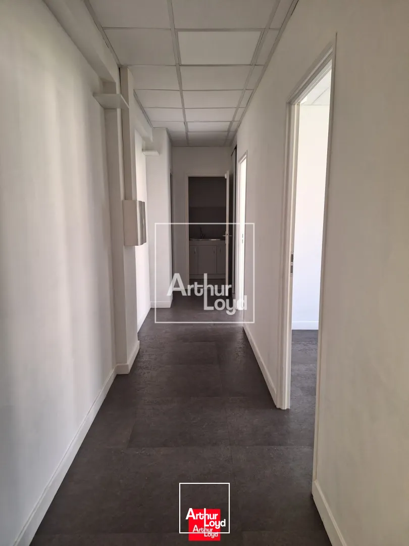 Bureaux - Location - MEYLAN - 38240 - 30.36-142.79 - 7588224