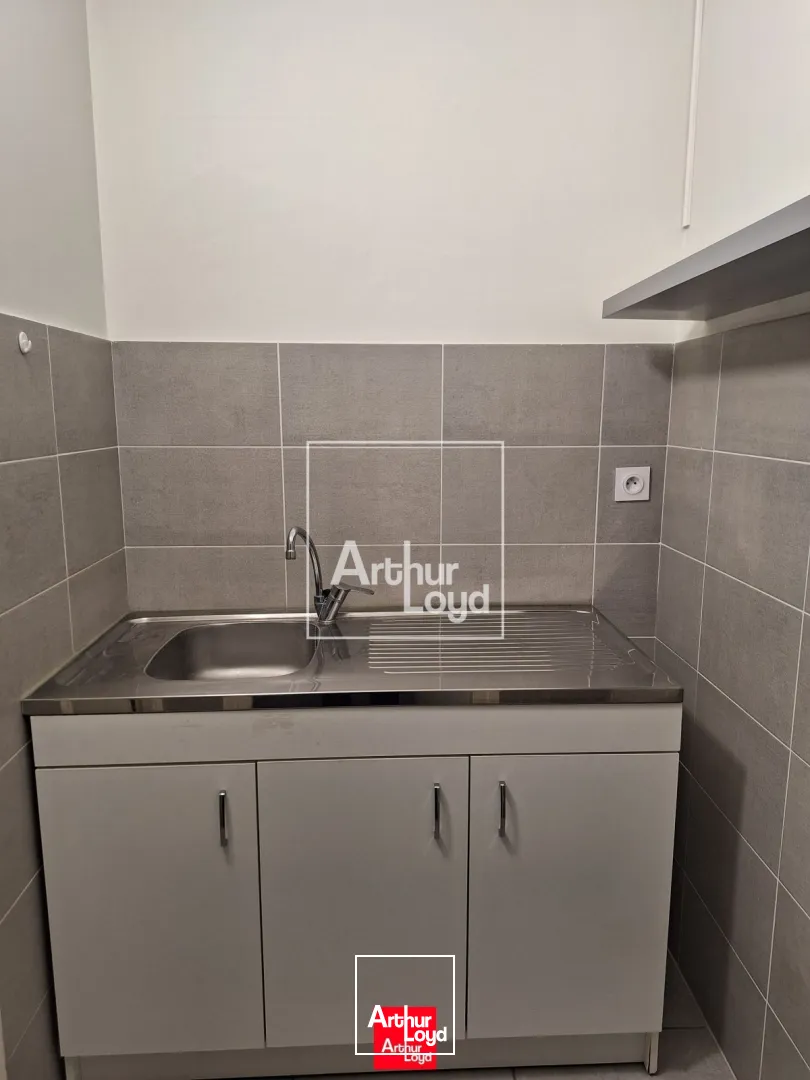 Bureaux - Location - MEYLAN - 38240 - 30.36-142.79 - 7588227