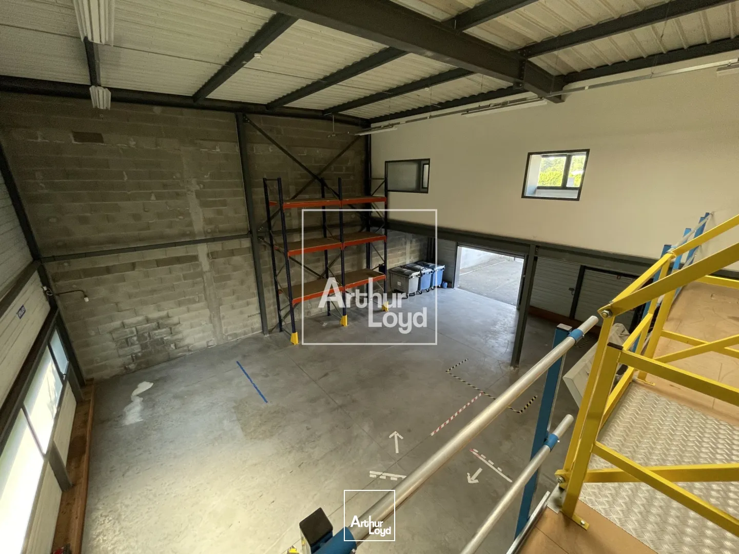 Locaux d'activité & Entrepôts - Location - SAINT MARTIN LE VINOUX - 38950 - 440-440 - 7588289