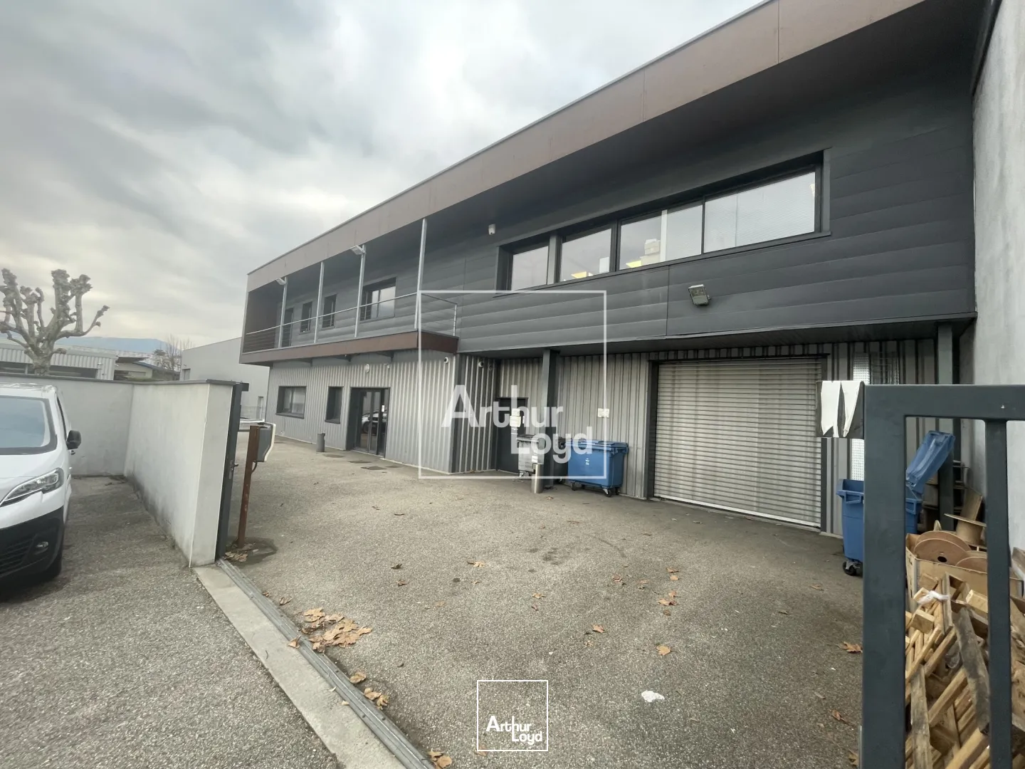 Locaux d'activité & Entrepôts - Location - SAINT MARTIN LE VINOUX - 38950 - 440-440 - 7588284