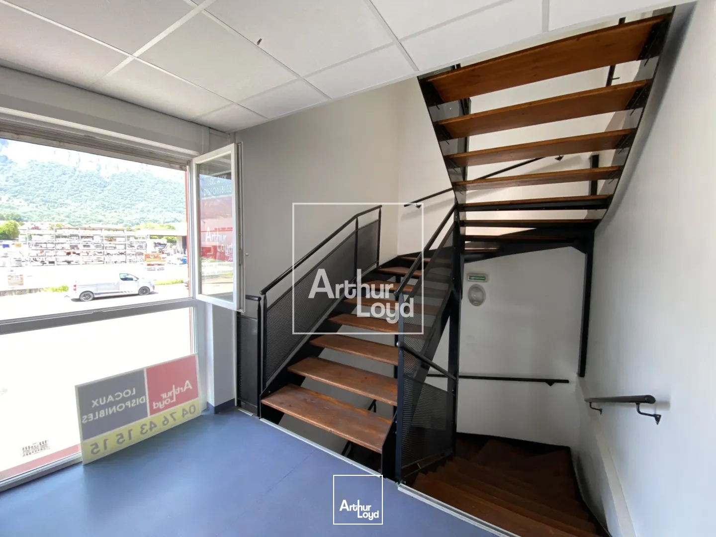 BUREAUX A LOUER - CROLLES 