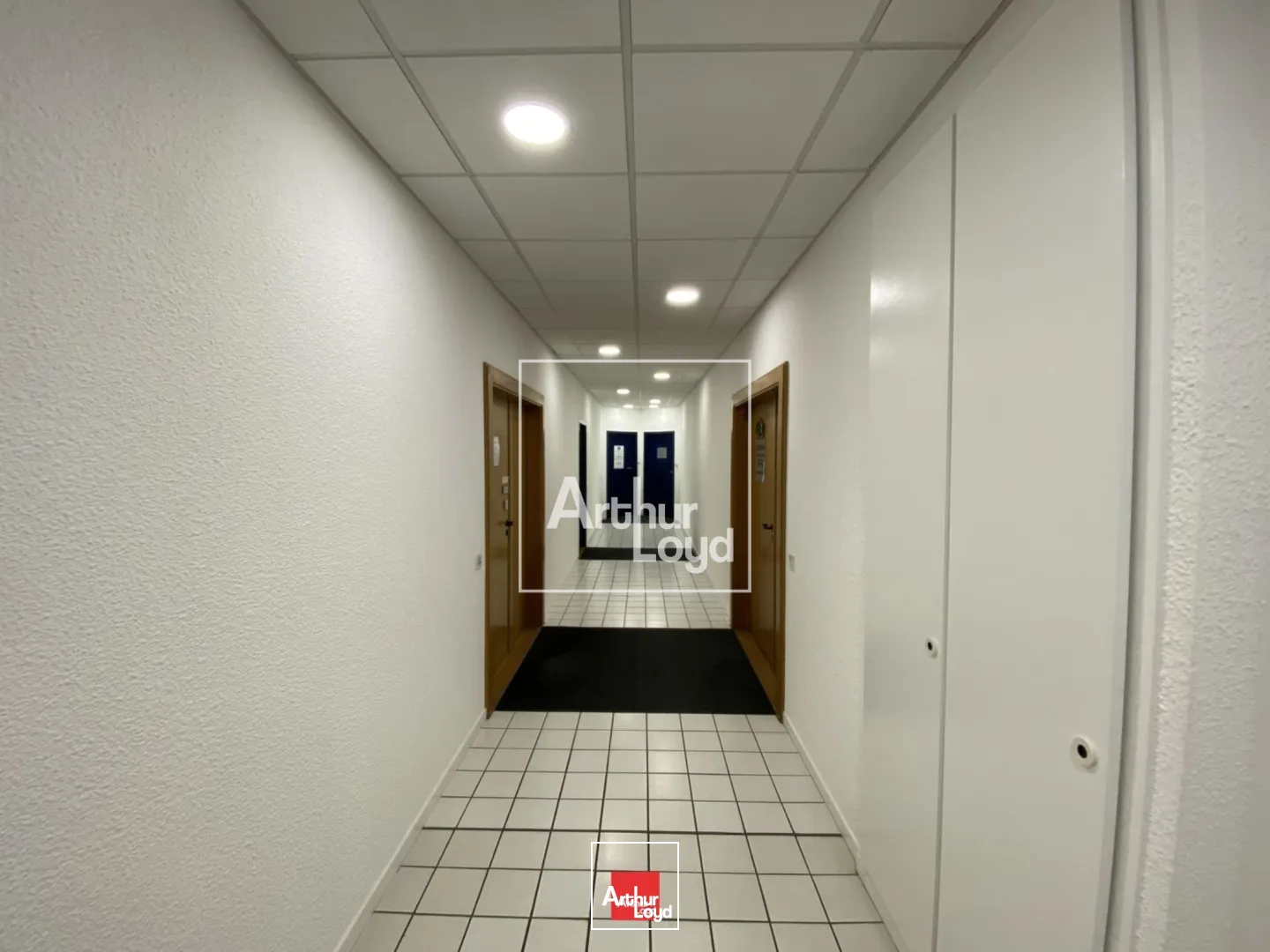 Bureaux - Location - MEYLAN - 38240 - 98.85-98.85 - 7588330