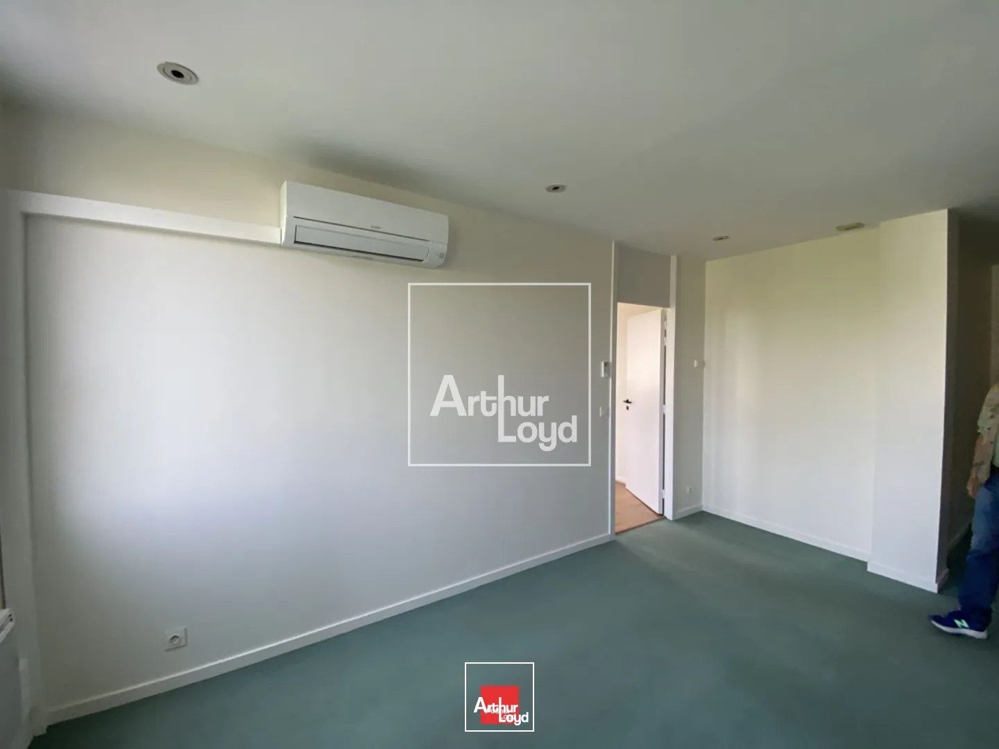 Bureaux - Location - MEYLAN - 38240 - 98.85-98.85 - 7588332