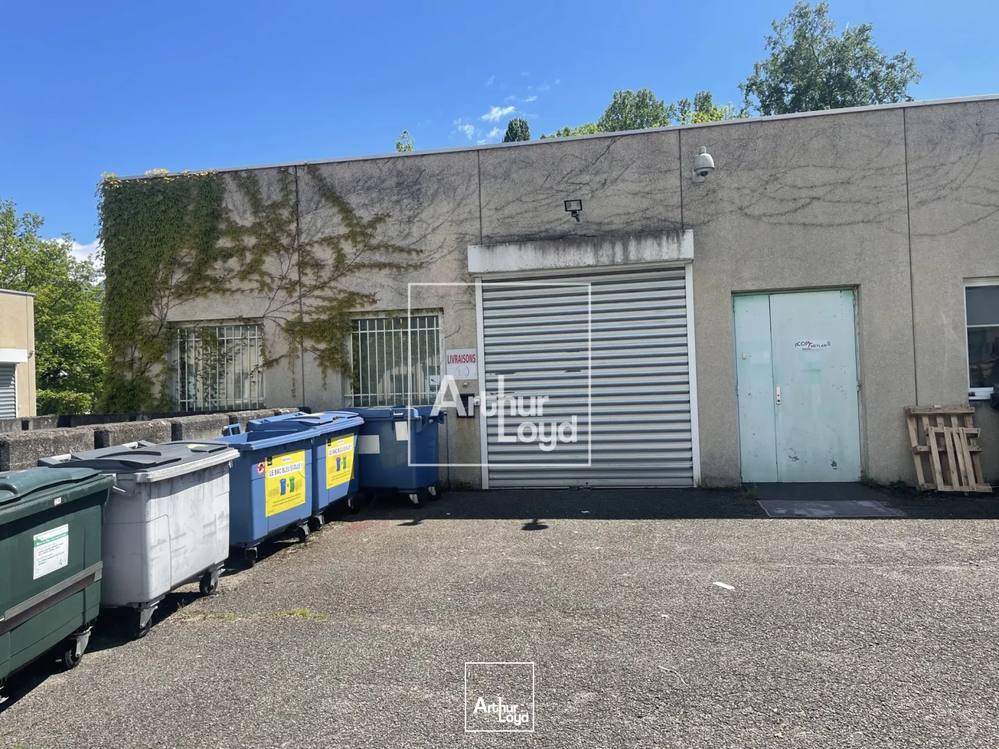 Locaux d'activité & Entrepôts - Location - MEYLAN - 38240 - 151.4-151.4 - 7588449