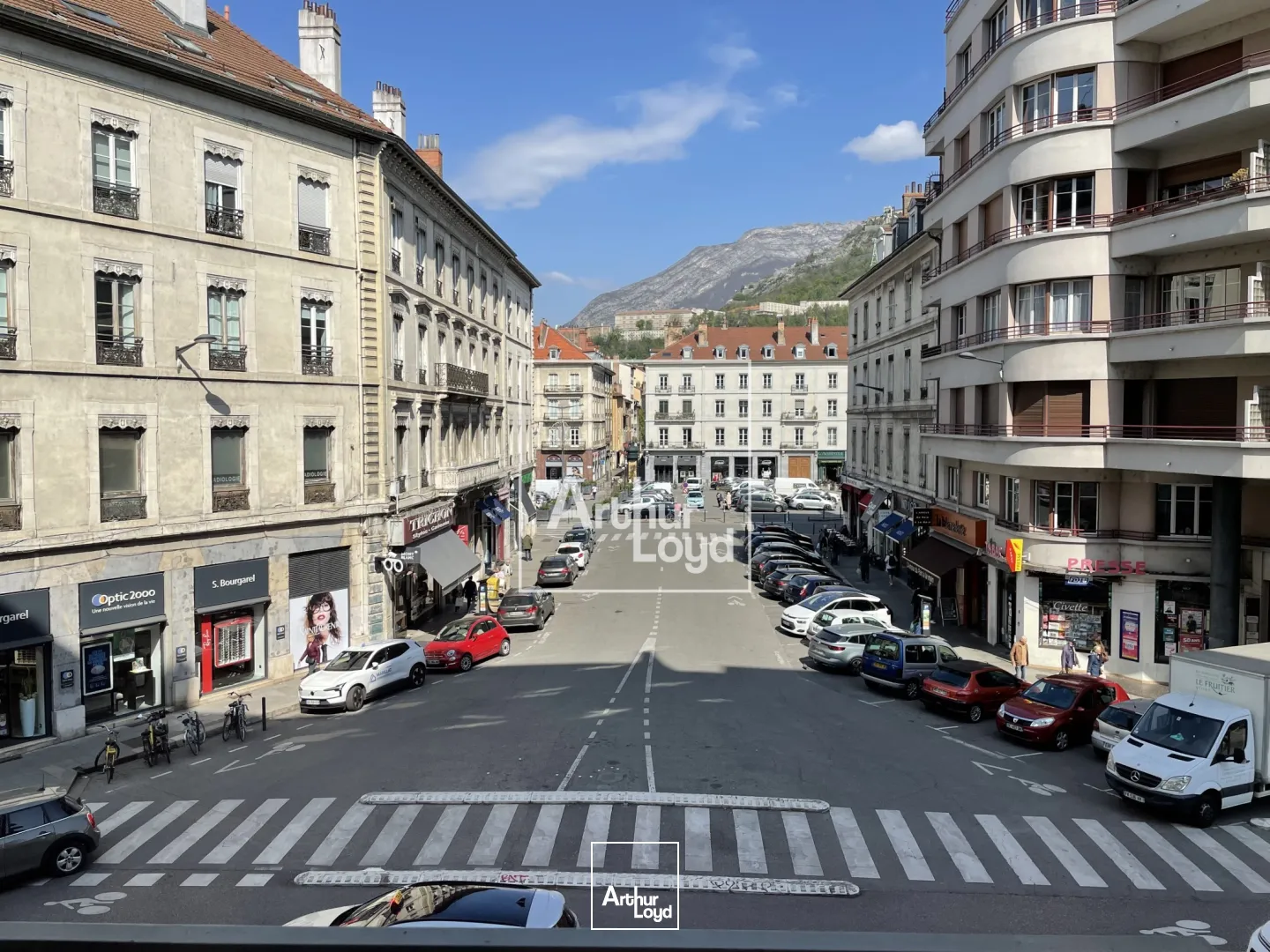 A LOUER - Bureaux 40 m² - GRENOBLE HYPERCENTRE