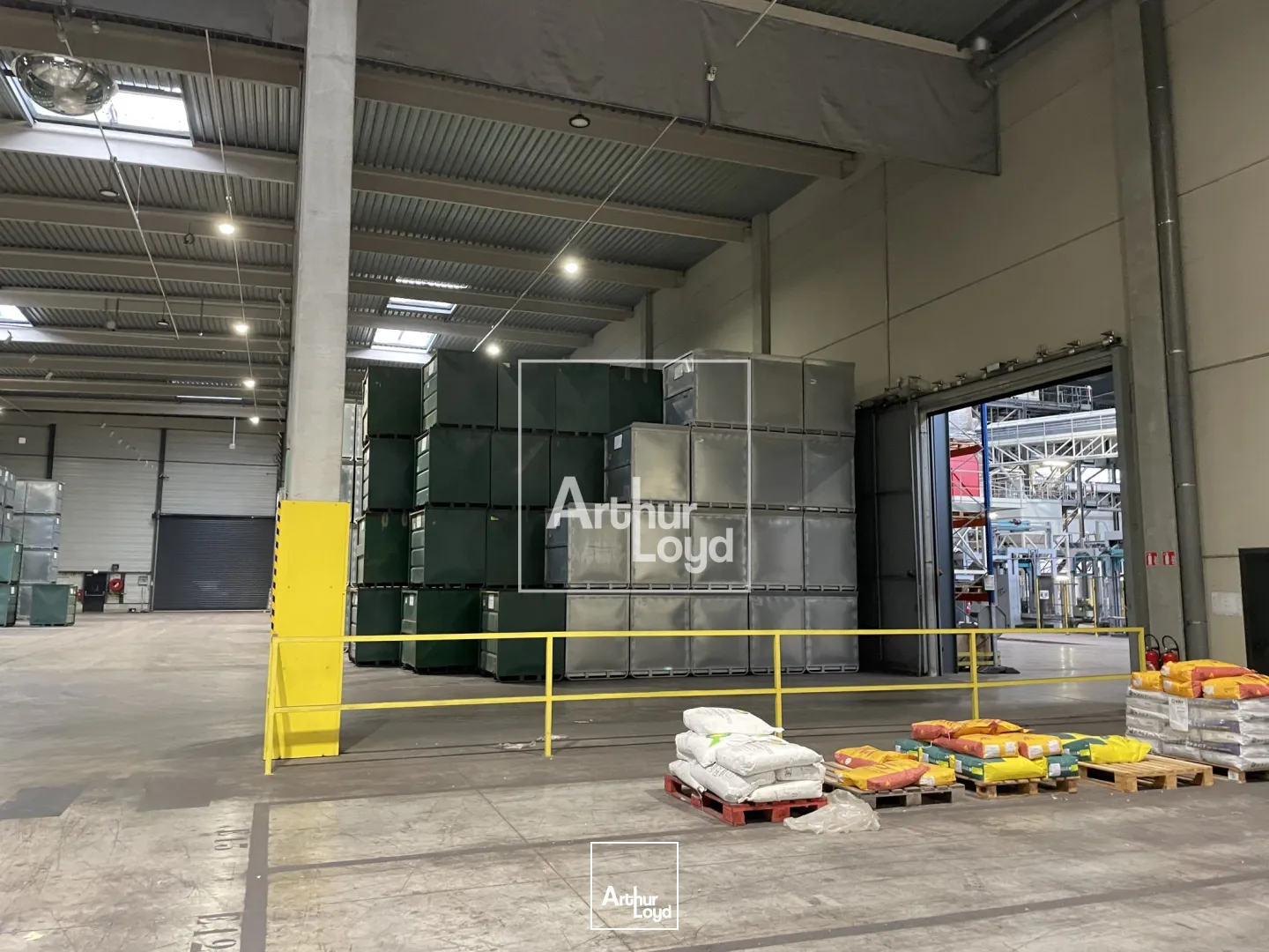 Ténement exceptionnel 22&nbsp;698 m² sur terrain de plus de 10 HA