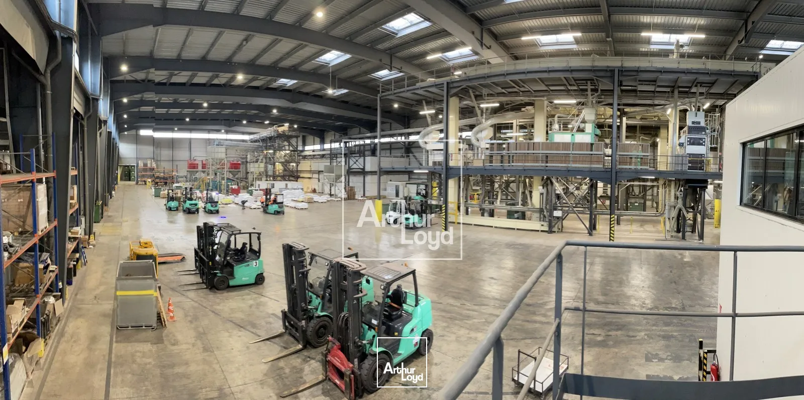 Ténement exceptionnel 22&nbsp;698 m² sur terrain de plus de 10 HA