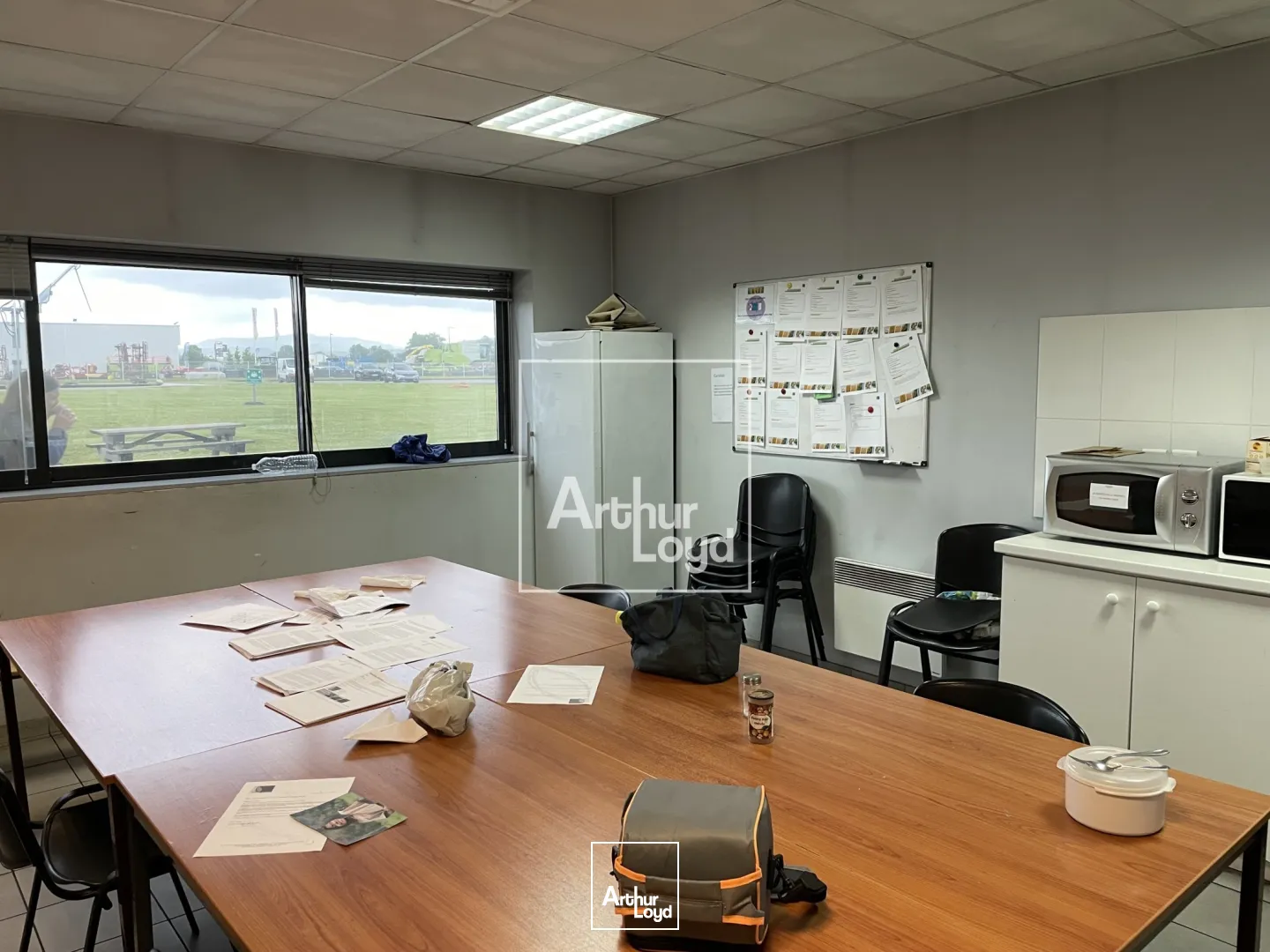 Ténement exceptionnel 22&nbsp;698 m² sur terrain de plus de 10 HA