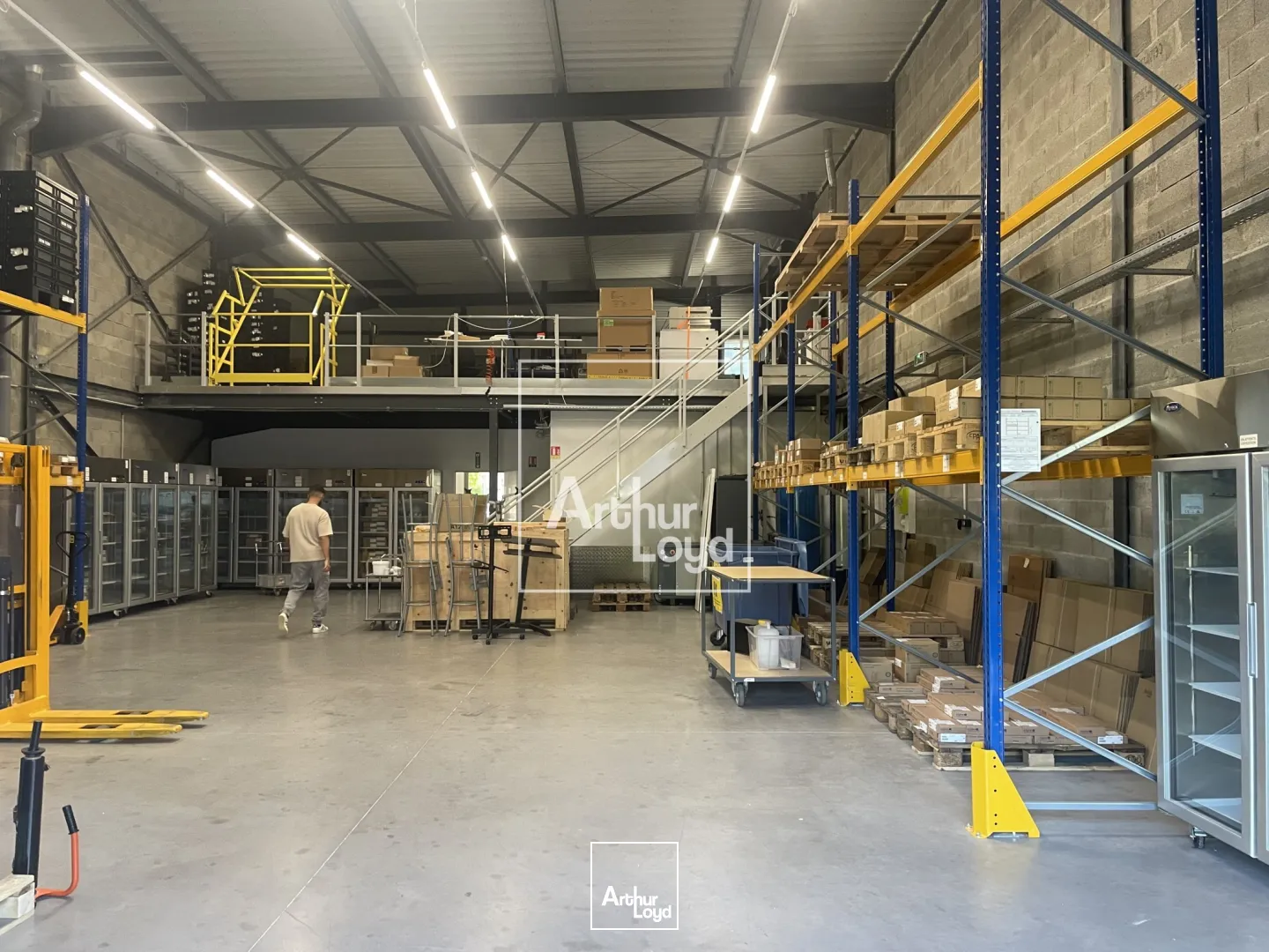 Locaux d'activité & Entrepôts - Location - DOMENE - 38420 - 335.75-335.75 - 7588557