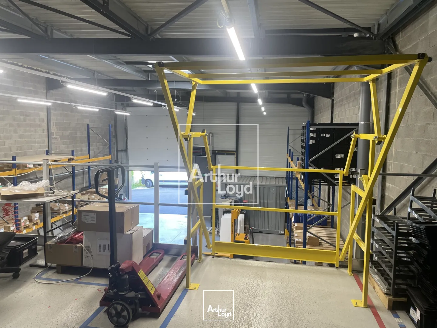 Locaux d'activité & Entrepôts - Location - DOMENE - 38420 - 335.75-335.75 - 7588549