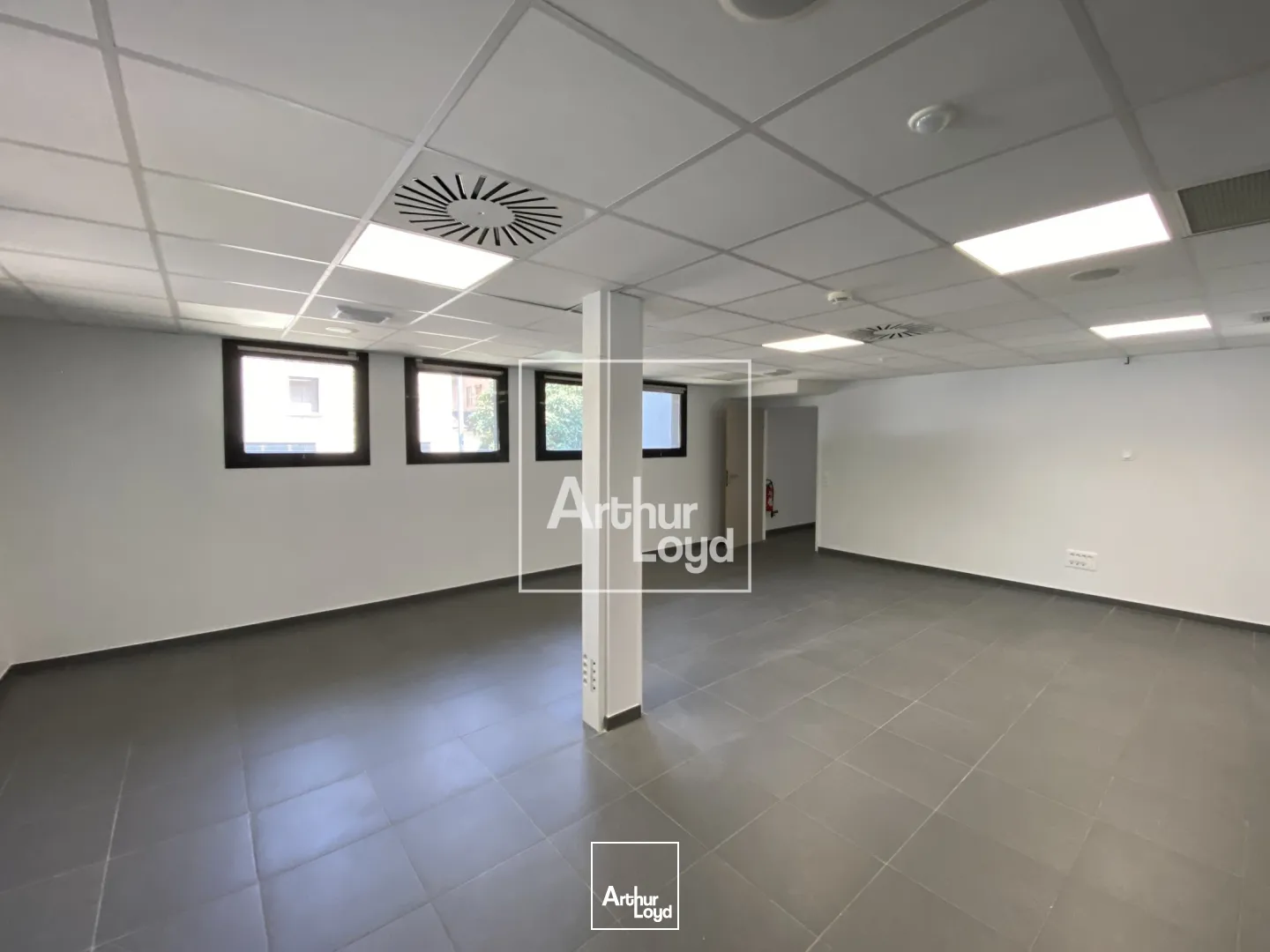 bureaux a louer divisibles à Sassenage 