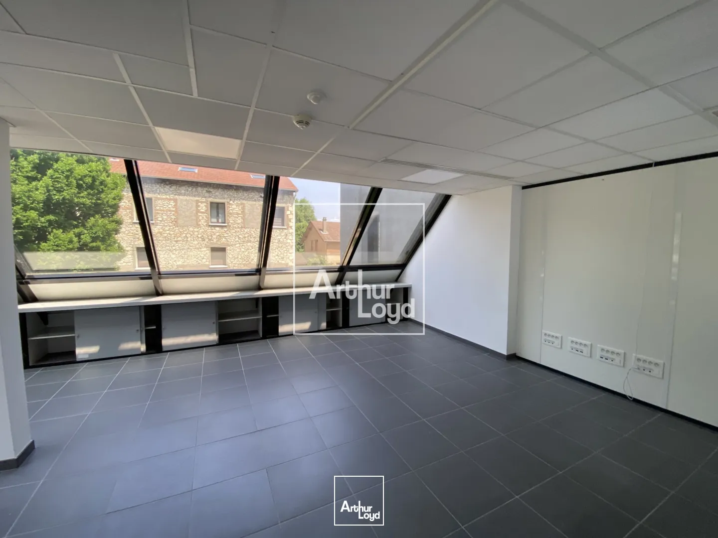 bureaux a louer divisibles à Sassenage 