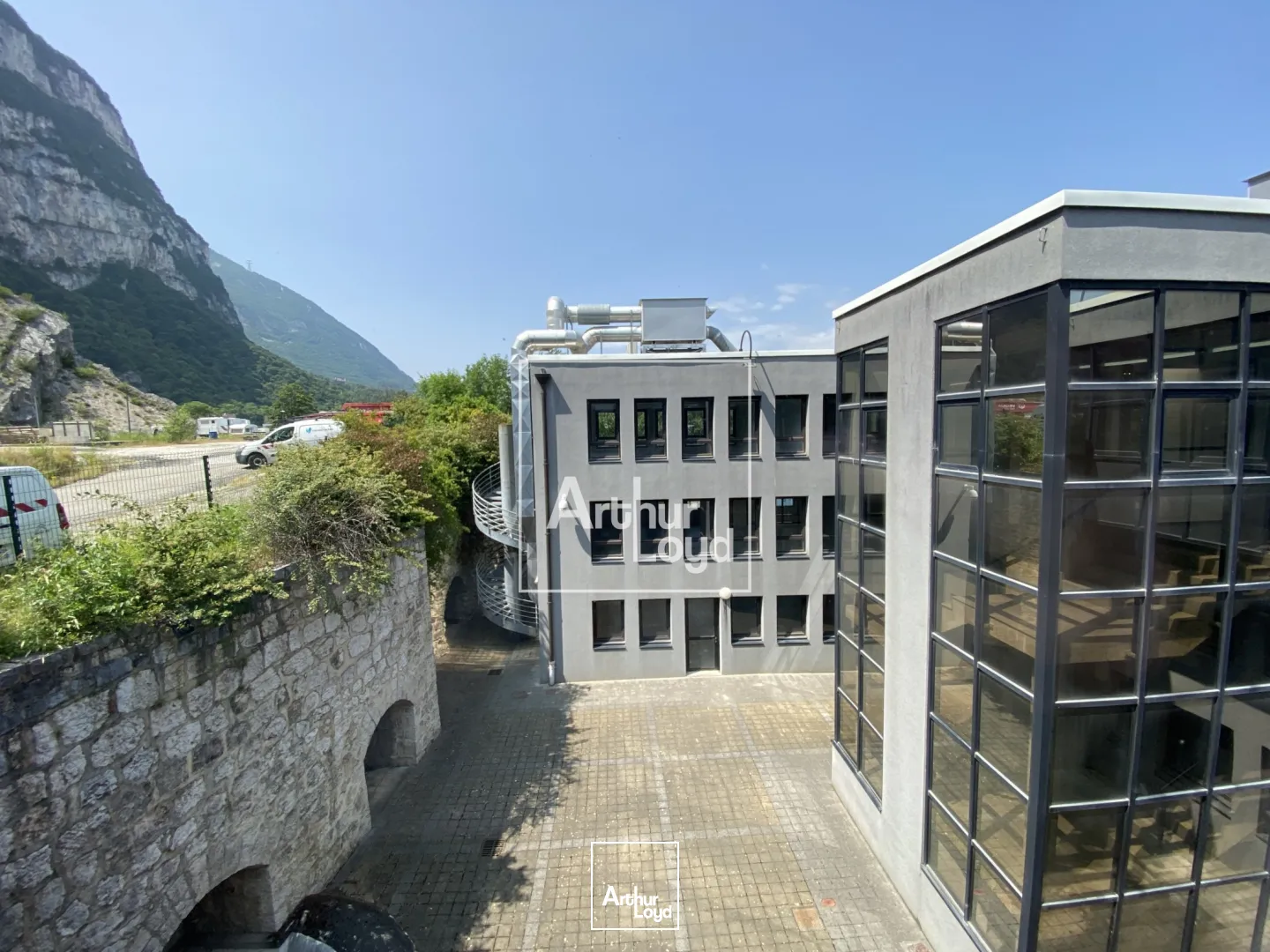 bureaux a louer divisibles à Sassenage 