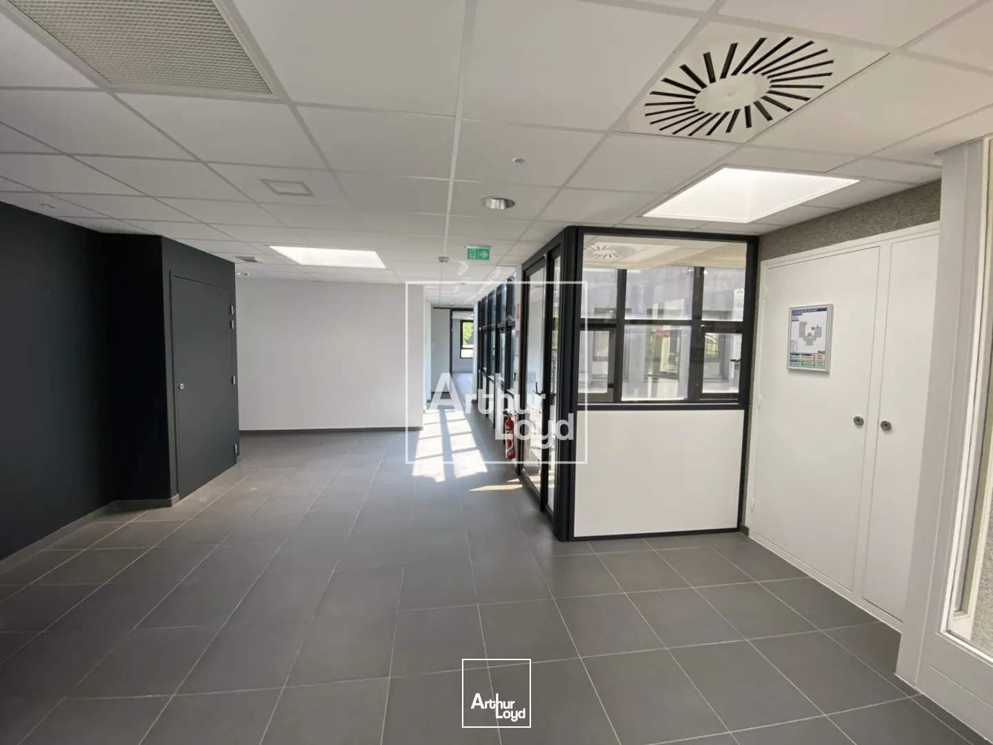 bureaux a louer divisibles à Sassenage 